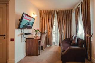 Отель Deniz Inn Boutique Hotel Баку Двухместный номер Делюкс с 1 кроватью и балконом-53